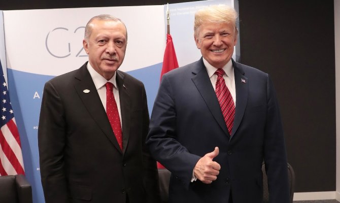 Erdoğan Trump’la bir araya geldi