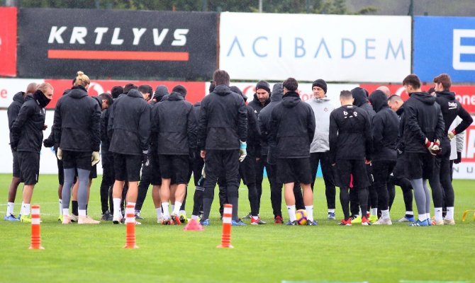 Beşiktaş, hazırlıklara başladı