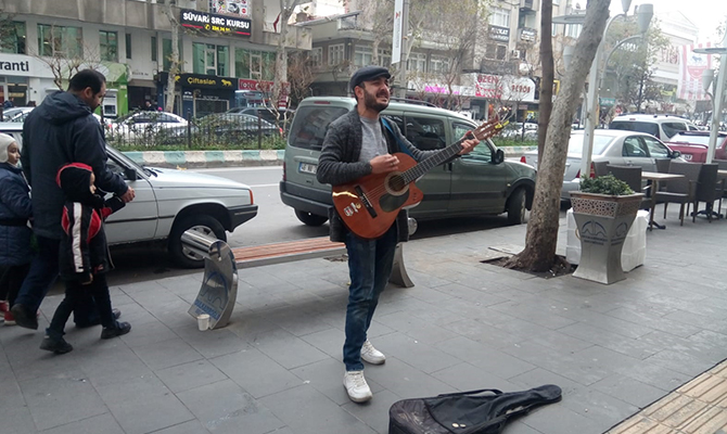 Bu da Kahramanmaraşlı Ahmet Kaya