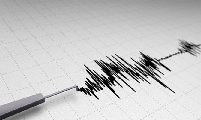 İran’da 5.9 şiddetinde deprem