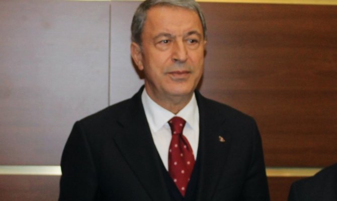 Akar: "Bizim mücadelemiz teröristlerledir"