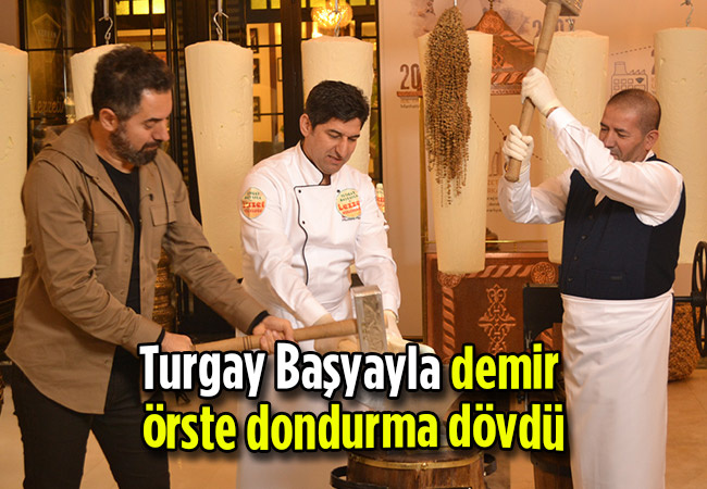 Turgay Başyayla demir örste dondurma dövdü