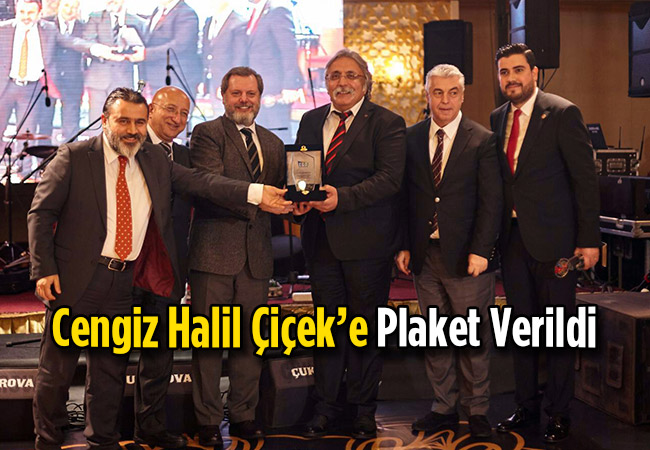 Sanko Holding Basın  Yayın Müdürü Cengiz Halil Çiçek’e Plaket Verildi