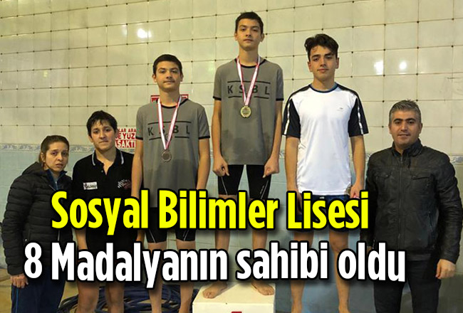 Sosyal Bilimler Lisesi 8 Madalyanın sahibi oldu