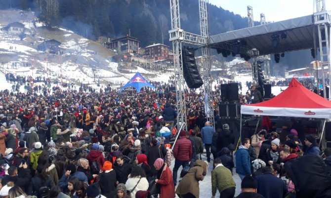 Ayder ’Kardan Adam’ şenlikleri başladı