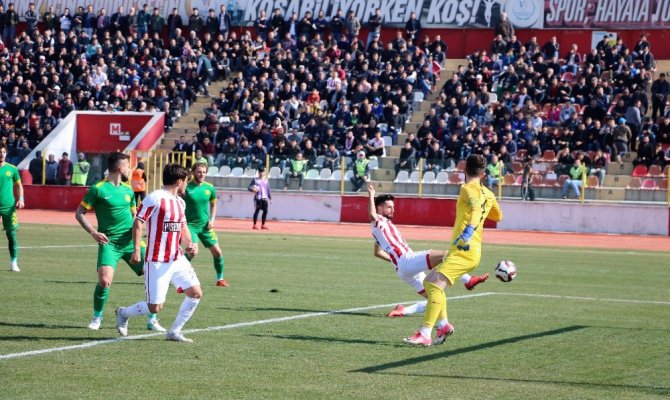 Kahramanmaraşspor kendi evinde Darıca'yı 1 golle yendi