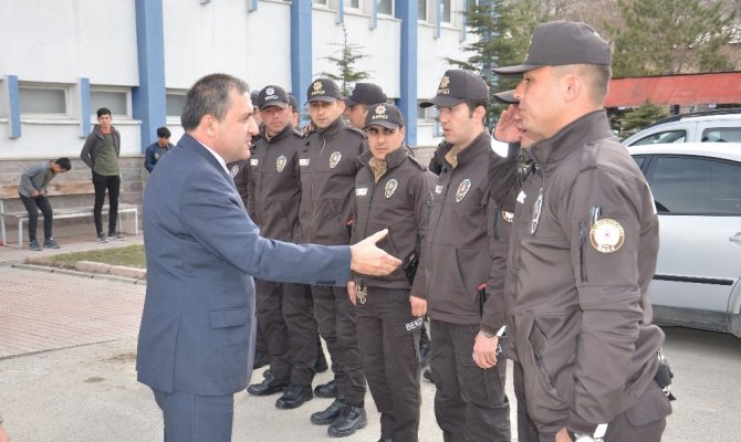 Elbistan’da 20 mahalle bekçisi göreve başladı