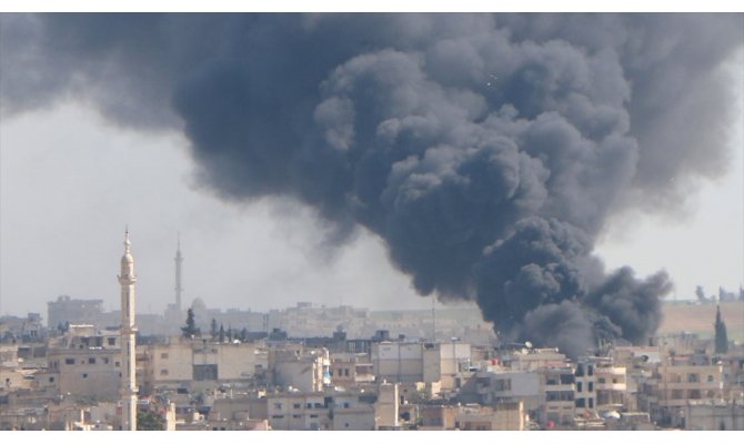 Esed rejiminden İdlib'e yoğun bombardıman