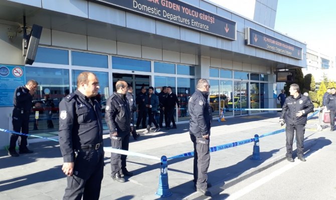 Polis memuru önce meslektaşını sonra kendisini vurdu