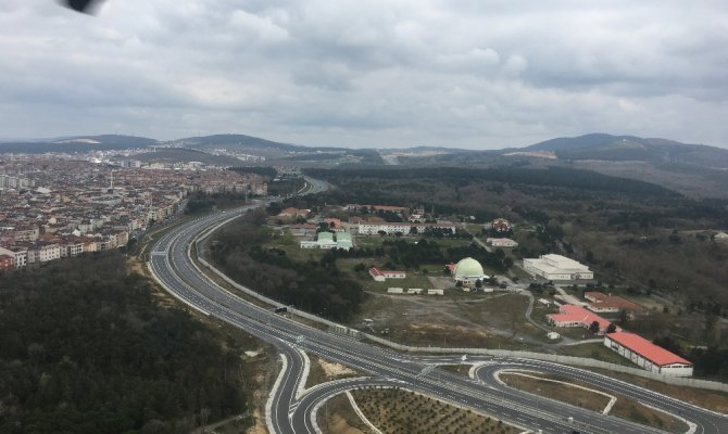 İstanbul jandarmasından helikopter destekli trafik denetimi