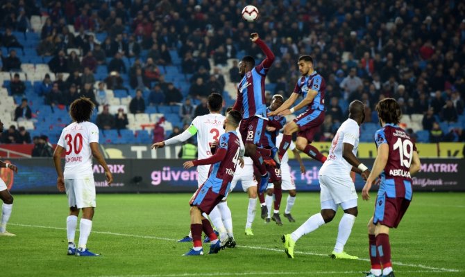 İlk yarıda 2 gol var