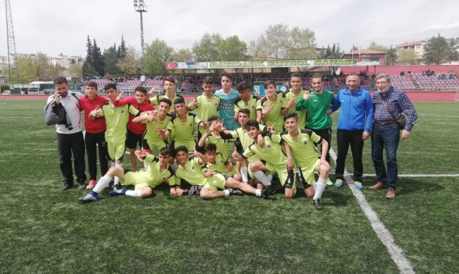 U15 Kahramanmaraş grup şampiyonu Elazığ Yolspor oldu