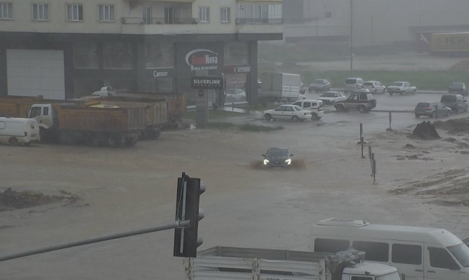 Kahramanmaraş’ta altyapı öncelik olmalıdır