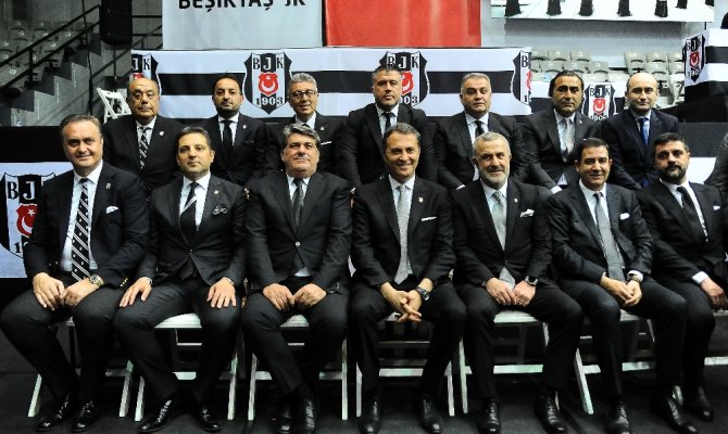 Beşiktaş’ta yeni yönetim gaza basıyor