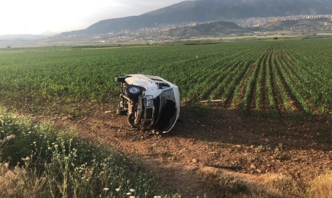 Kahramanmaraş'ta yolcu minibüsü yan yattı: Çok sayıda yaralı var