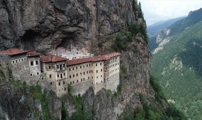 Sümela Manastırına dört günde 2 bin ziyaretçi