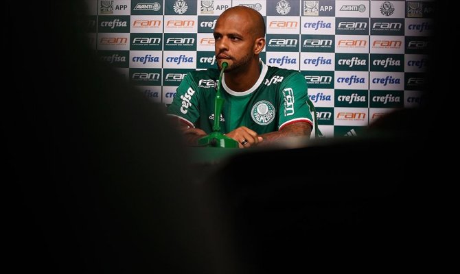 Felipe Melo 2 yıl daha Palmeiras'ta