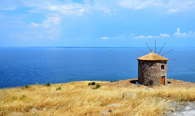 Bozcaada bin yıllık siluetine yeniden kavuşuyor