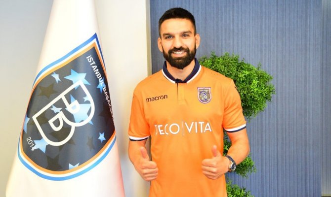 Başakşehir, Muhammet Demir’i transfer etti