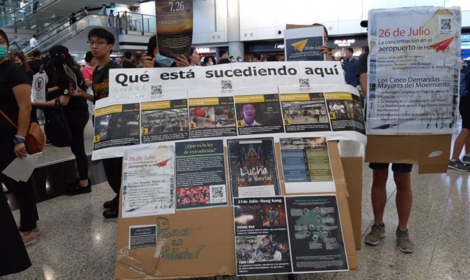 Hong Kong’da protestolar havaalanına sıçradı