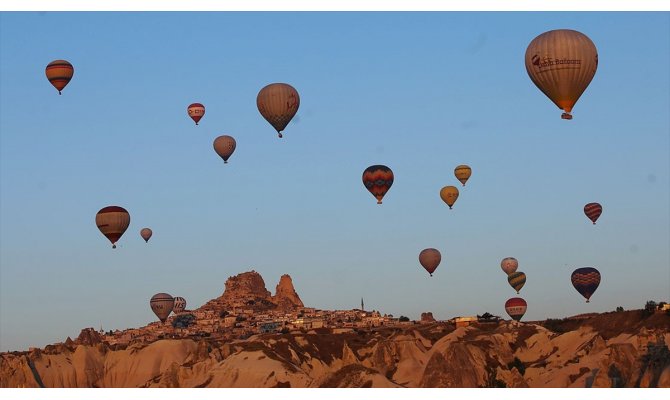 Türkiye'nin turizm geliri ikinci çeyrekte yüzde 13,2 arttı