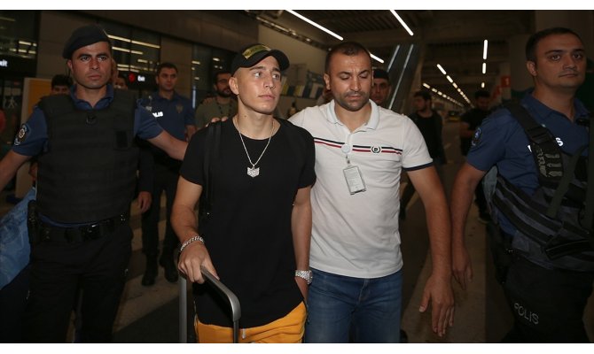 Emre Mor Galatasaray için İstanbul'da