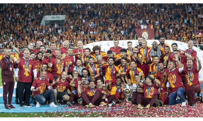 Galatasaray kupayla kapattı kupayla başlıyor