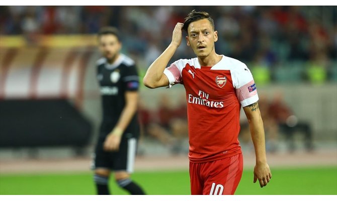 Unai Emery'den 'Mesut Özil' açıklaması