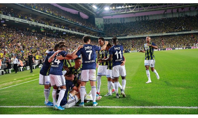 Fenerbahçe'den sezona bol gollü başlangıç