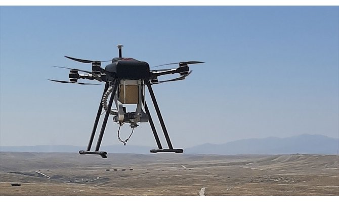 Silahlı drone Songar 'bomba atar' kuşandı