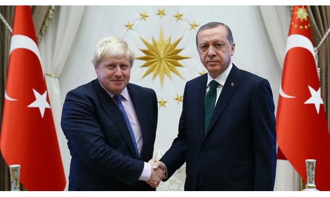 Cumhurbaşkanı Erdoğan ile Boris Johnson telefonda görüştü