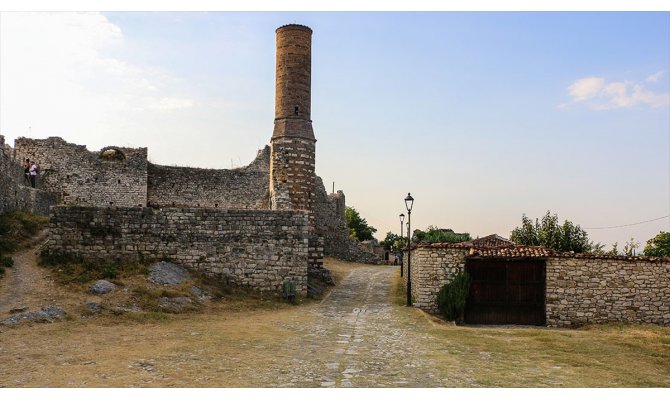 Arnavutluk'ta tarihin tanığı: Berat Kalesi