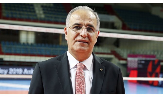 Türkiye Voleybol Federasyonu Başkanı Üstündağ: Avrupa şampiyonluğunu hak etmiştik