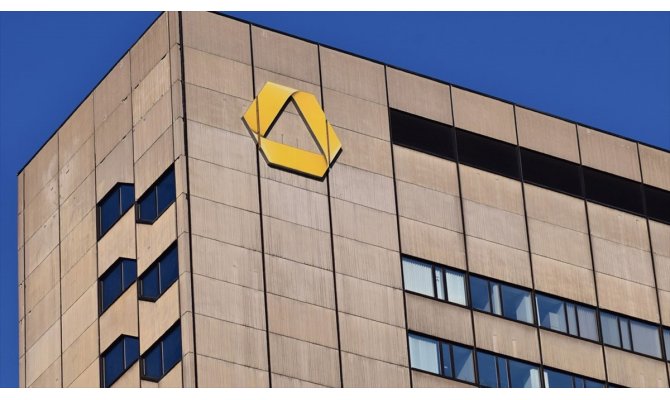 Commerzbank 4 bin 300 bin kişiyi işten çıkarmayı planlıyor