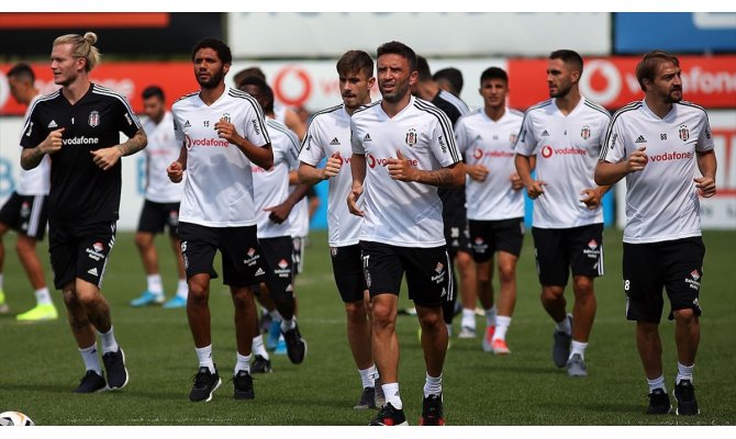 Beşiktaş'ın konuğu Medipol Başakşehir