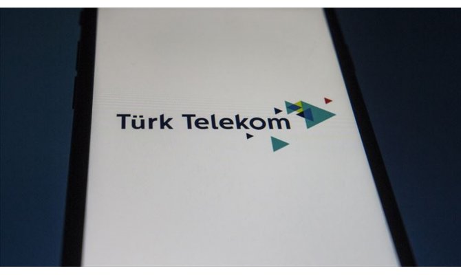 Türk Telekom'dan mobil hatlardaki kesintiye ilişkin açıklama