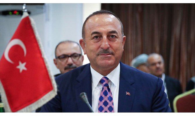 Dışişleri Bakanı Çavuşoğlu: Vatandaşa hizmetin mesaisi olmaz