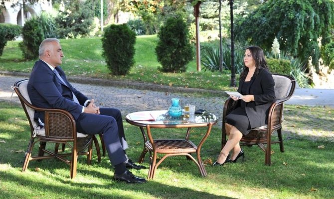 Bakan Ersoy: “İngiltere’den 1 milyon koltuğun sözünü aldık”