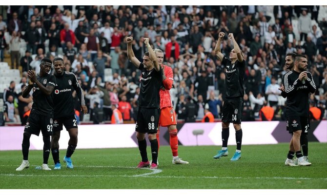 Beşiktaş iç saha performansıyla umutlandı