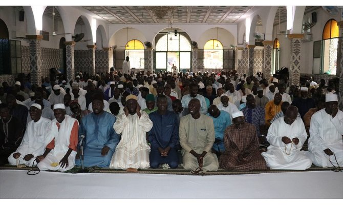 Senegal’de bir asırdır susmayan zikir: Hadarat-ul Cuma