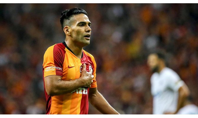 Galatasaraylı Falcao'dan Real Madrid maçı mesajı