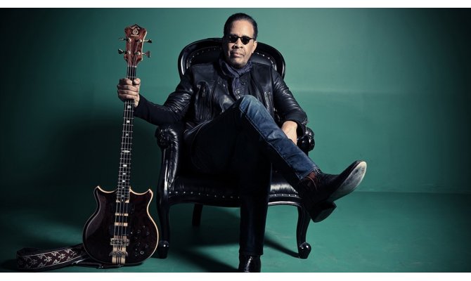 Grammy ödüllü Stanley Clarke İstanbul'da konser verecek