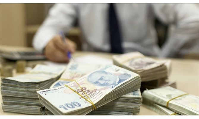 Bütçe Eylül ayında 18 milyar lira açık verdi