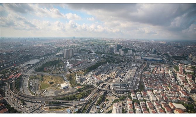 İstanbul'da bazı yollar trafiğe kapanacak