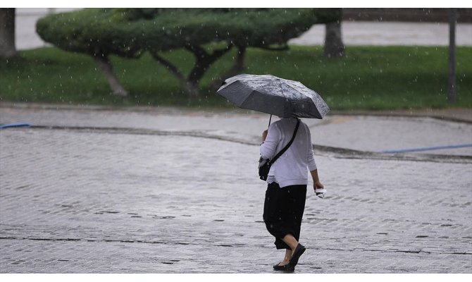 Meteorolojiden sağanak ve sis uyarısı