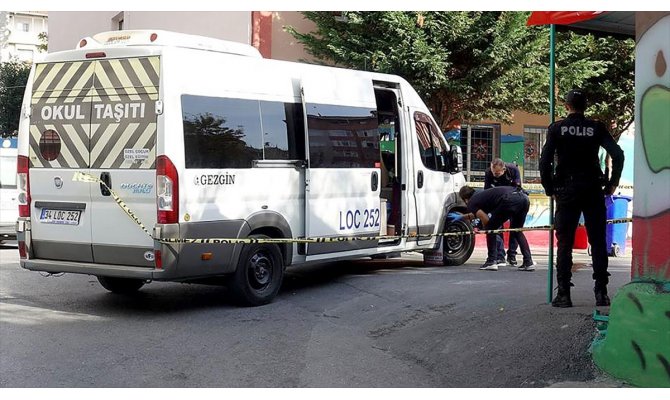 Avcılar'da servis minibüsünün çarptığı öğrenci toprağa verildi