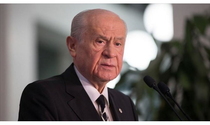 MHP Genel Başkanı Bahçeli: Milli birlik ve kardeşliğimizin taşıyıcı sütunları öğretmenlerimizdir