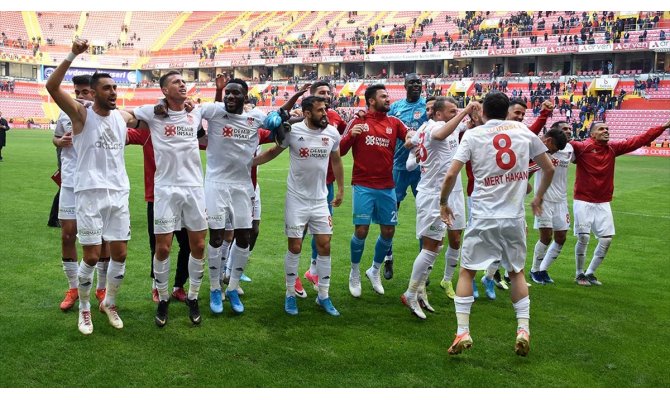 Sivasspor başarılı performansıyla taraftarını heyecanlandırdı