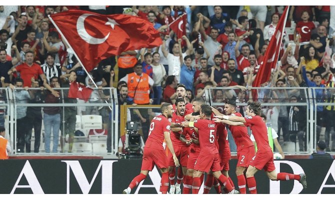 Türkiye, FIFA dünya sıralamasında 29'unculuğa yükseldi