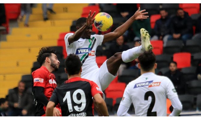 Denizlispor deplasmanda 3 puanı aldı